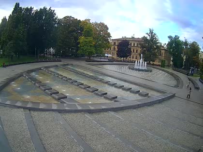 2025-10-06