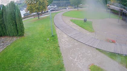 2025-10-03