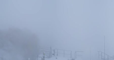 2025-05-04
