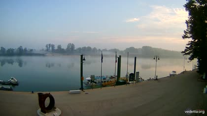 Boretto - River Po, Italy - Webcams