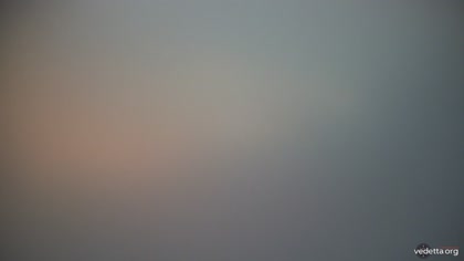 2025-08-22