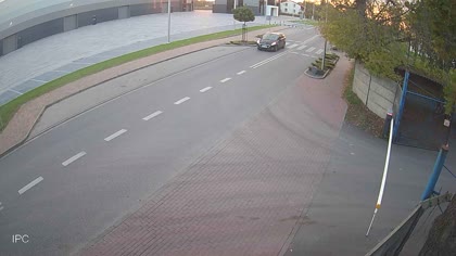 2025-10-03