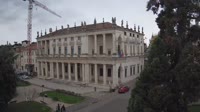 Vicenza - Piazza Matteotti - Palacio Chiericati