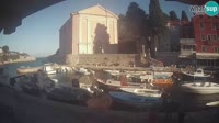 Veli Lošinj - Port, Église