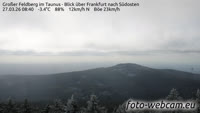 Großer Feldberg - Blick über Frankfurt nach Südosten
