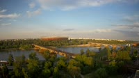 National Stadium, Średnicowy Bridge