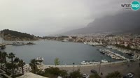 Makarska - Promenade en bord de mer