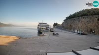 Cres - Puerto del transbordador Merag