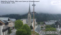 Maishofen - Dorfplatz - Vista a est sulla Schwalbenwand