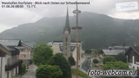 Maishofen - Dorfplatz - Vista a est sulla Schwalbenwand