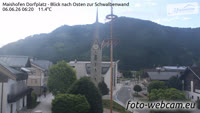 Maishofen - Dorfplatz - Blick nach Osten zur Schwalbenwand