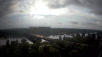 National Stadium, Średnicowy Bridge