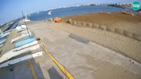 Roses - La Perola Harbor and Beach