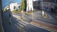 Skwer z fontanną, ulice