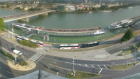 Linz - Danube, Nibelungen Bridge, castle