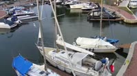 Plaża, port jachtowy i przystań sezonowa