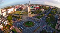 Ogrody Bernardynów, Pomnik, Rondo Dmowskiego