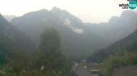 Trenta - View of Šplevt, Pihavec and Prisojnik