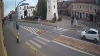 Aikštė su fontanu, gatvėmis