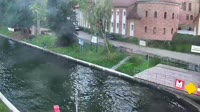 Swing bridge