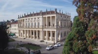 Vicenza - Piazza Matteotti - Palazzo Chiericati