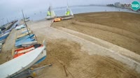Roses - La Perola Harbor and Beach
