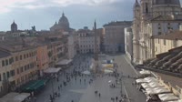 Roma - Navonos aikštė, Keturių upių fontanas