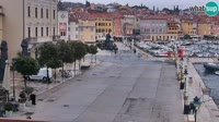 Rovinj - Promenade en bord de mer et port de plaisance