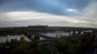 National Stadium, Średnicowy Bridge