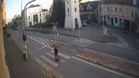 Skwer z fontanną, ulice