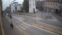 Skwer z fontanną, ulice