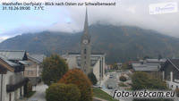 Maishofen - Dorfplatz - Vista a est sulla Schwalbenwand